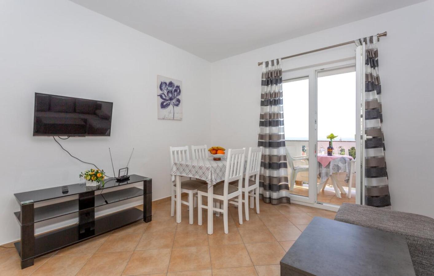 Banjol Guest House Lucija חדר תמונה